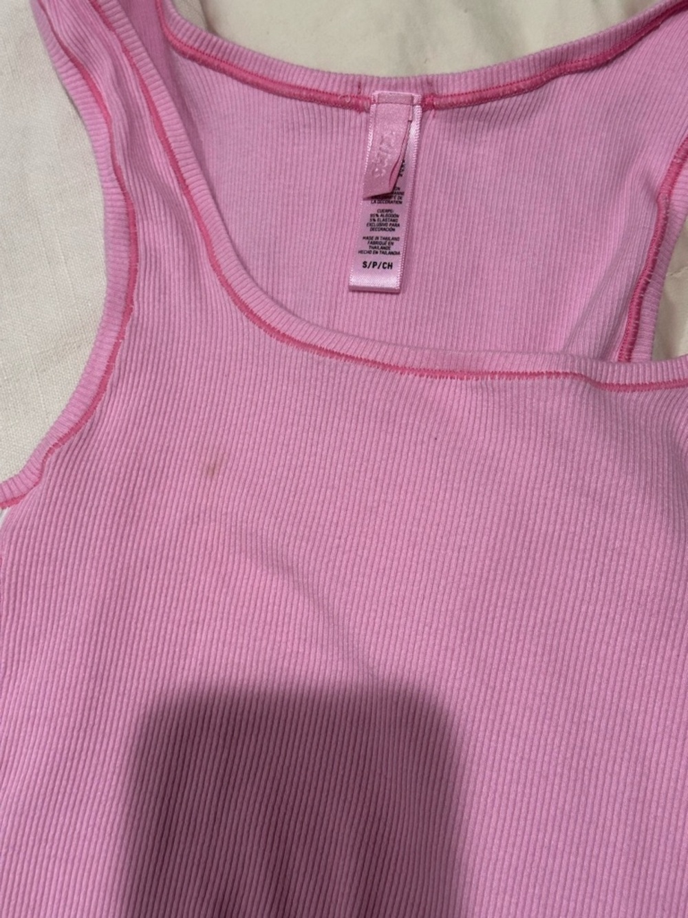 Skims Ribbed Tank Top - Picture 2 of 3